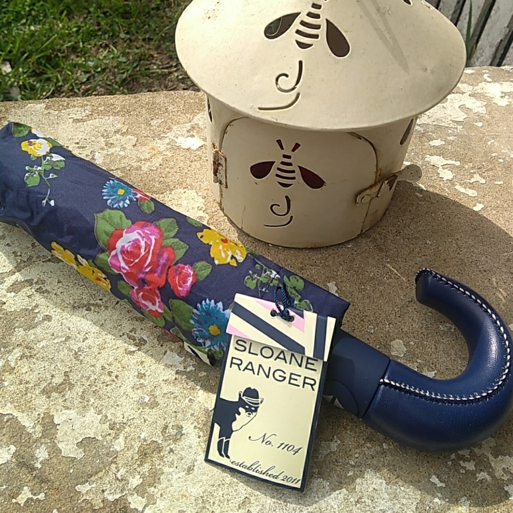 Feminine Floral Umbrella - Picture 1 of 8